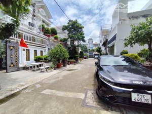 gấp bán 7x17m, thạnh xuân, quận 12, giá tốt hơn hóc môn