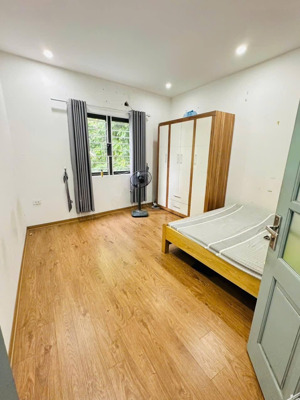 nhà đẹp ngõ 180 tây mỗ, mua ở ngay, ô tô đỗ cổng, 2 thoáng, view hồ, 38m*4t chỉ 5,9 tỷ