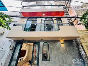 nhà gia chủ cần bán gấp, đ.trần não, p.bình an, q2, dt 69m2, giá 3 tỷ 550tr, sổ hr chính chủ