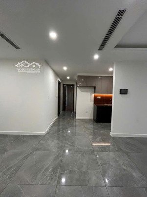 c/c hà đô centrosa q10 rộng 97m2,2p ngủ,giá 22tr/th