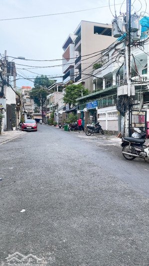 siêu phẩm sát quận 1 - mới full nội thất gồm văn phòng - 3pn - bếp chủ nhiệt bán chỉ