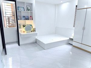 cho con ra ở riêng - cần bán gấp tòa ccmn ngõ 254 minh khai.