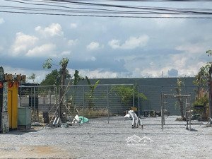 giá giảm đến 30%. bán đất mặt tiền đường lò lu q9 đường rộng 30m, 110m2 giá chỉ 9.9 tỷ