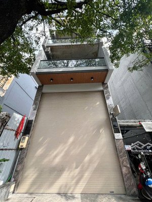 bán toà nhà sát quận 1, hẩm 7 lầu mới đẹp giá hơn 40 tỷ (lh: 