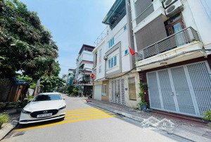 cầu diễn 56m, 6 tầng, mt 4,6m, giá nhỉnh 14 tỷ. kinh doanh, ô tô tránh