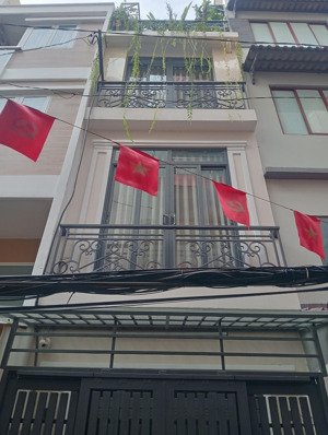 bán nhà khu 20 thước, quận 4 giá tốt 5 tỷ