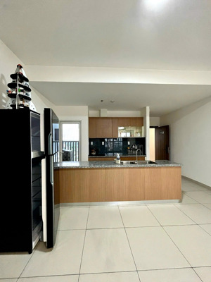 cần bán gấp căn 2pn, 2wc giá bán thương lượng khoảng 2,7 tỷ.