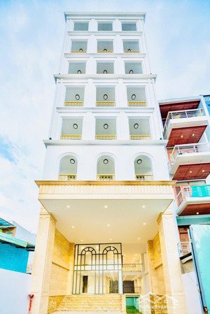 gần mặt tiền cộng hòa p.14, q. tân bình hầm + 8 tầng hđ thuê 4,6tỷ/tháng ln 4,3%