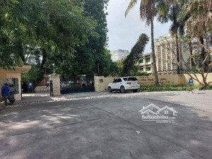 nhà phố - trần cung 60m2 vỉa hè rộng - 2 thoáng - kinh doanh bất chấp