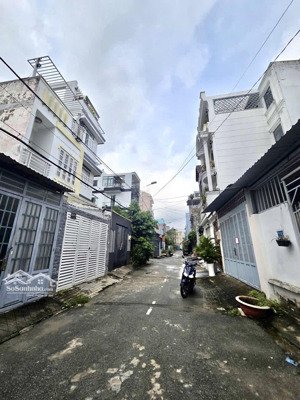 bán nhà phố nhà bè 73,5m - 6,5 tỷ hẻm xe hơi tại huỳnh tấn phát thị trấn nhà bè