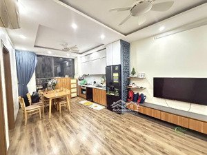 bán căn hộ chung cư phạm văn đồng 60m- 2 ngủ -2 vệ sinh - giá 5 tỷ