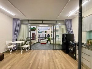 căn hộ siêu penhouse gần rmit, tdt 40m2 sát lotte crm trung tâm quận 7