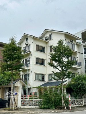 bán gấp biệt thự lô góc view công viên dt 208.5m2, 54 tỷ ở foresa xuân phương , nam từ liêm, hà nội