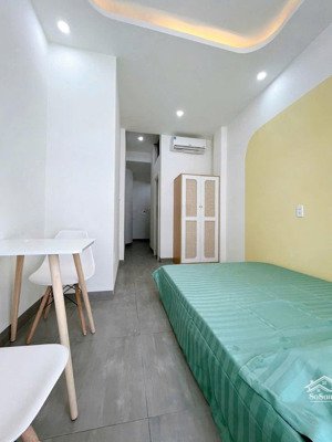 căn hộ hai phòng ngủ, 1 phòng bếp đầy đủ nội thất mới 100% ngay trần thị hè quận 12