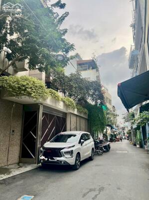 Nhà đẹp ở ngay, 5 Tầng, full nội thất, 78m2, HXH Cách Mạng Tháng 8_Hoàng Sa, 17.x Tỷ