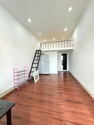 1 pn/ duplex tách bếp, ban công, máy giặt riêng ngay gần đh ngoại thương, phường 25, bình thạnh