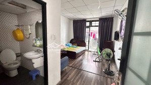 chỉ nhỉnh 6 tỷ , bán chdv huỳnh tấn phát quận 7, 4t, ngang 5m, 24tr/tháng