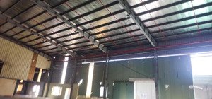 cho thuê 4000 m2 xưởng kiêu kỵ gia lâm giá 90 k/ m2 .pccc tự động
