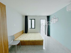 phòng trọ 30m2 full nội thất, cửa sổ tại nơ trang long, bình thạnh, gần chợ bà chiểu, đh văn lang