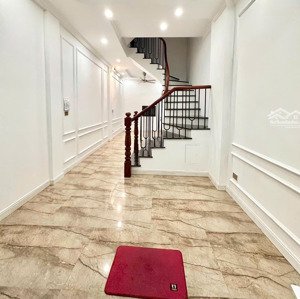 bán nhà đẹp tứ hiệp / ô tô đỗ cổng / thiết kế 4 phòng ngủ / ngay gần khu tái định cư tứ hiệp