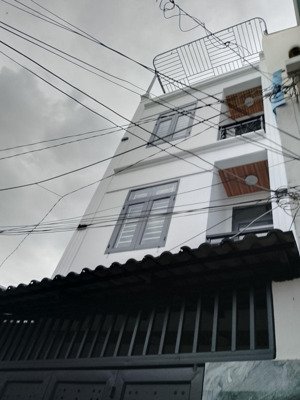 nhà mới đẹp cách 20m hẻm xe hơi thông - quang trung - nguyễn văn khối - thông tây hội tphcm - 3t