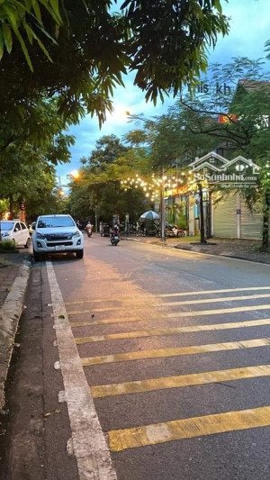 phân lô kđt tây nam linh đàm, đường to, vỉa hè rộng, an cư đỉnh