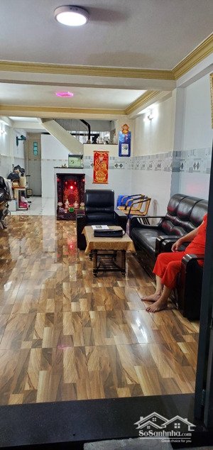 bán nhà riêng 3tầng, hẻm 8m, giá: 7,59tỷ đuòng thoại ngọc hầu, phường phú thạnh, tân phú, tp. hcm
