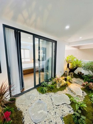 hiếm! căn 4 ngủ mulberry lane 147m2 full nội thất ở ngay 11.5 tỷ, chuẩn giá, có tl