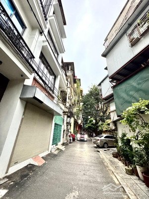 bán nhà phân lô quân đội, 800a, ô tô vào nhà, kinh doanh, gần phố