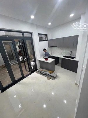 bán nhà lý thái tổ 24.5m2 3 tầng - 5.35 tỷ - mặt tiền kinh doanh