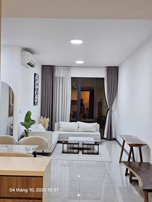 cần cho thuê căn hộ one verandal quận 2 giá 20tr500 / tháng : lh 