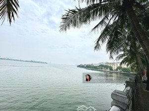 chính chủ cần bán nhà 2 thoáng, thông phố vệ hồ - lotte mall. 68m², giá hơn 18tỷ