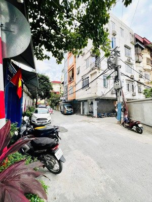 lô góc láng hạ 45m2 x 5 tầng chắc chắn - ô tô tránh - 2 thoáng vinh viển