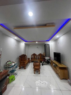 bán nhà riêng 65m full odt kinh doanh cho thuê đồng tiền tốt