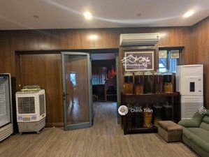 cc bán tòa vp mặt phố vừa ở vừa kinh doanh. dòng tiền 120 triệu /tháng. sổ vuông đẹp bàn giao ngay