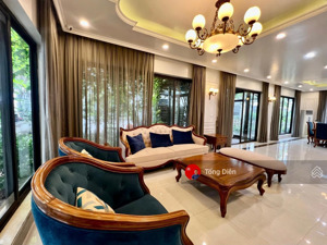 tống diễn . cho thuê biệt thự view hồ ecopark, hướng đông nam, 35 tr/th, 189m2, 3pn, 4wc