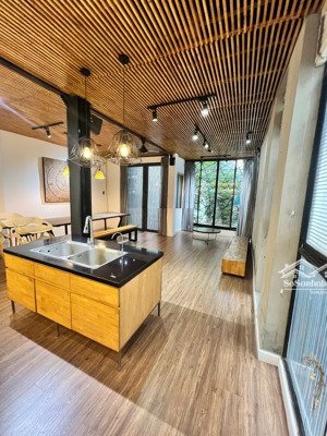 bán nhà đường nguyễn văn nguyễn quận 1, 52m2 - 4 tầng - 10m ra mặt tiền -15 tỷ ở ngay, sh trao tay