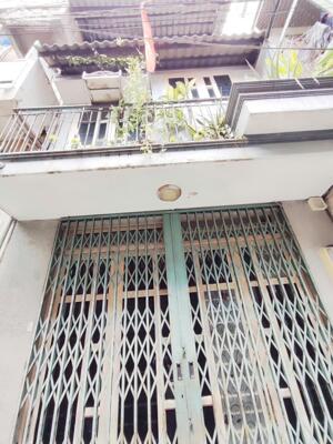 NGÃ TƯ HÀNG XANH, 3 Tầng 2PN gần 25m2 P17 Bình Thạnh, giá 4.2ty