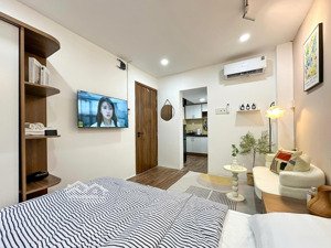 căn hộ studio tách bếp quận 5.