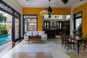 bán nhà 4 tầng sân vườn hồ bơi nội thất cao cấp, hơn 500m2 sử dụng chỉ 59 tỷ. đường quốc hương q2