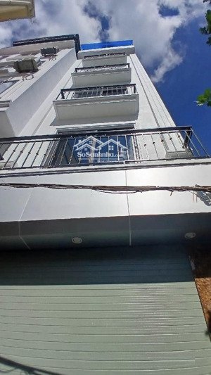 khu vực hồ linh đàm cần bán nhà 35m phân lô, xây mới 6 tầng thang máy.