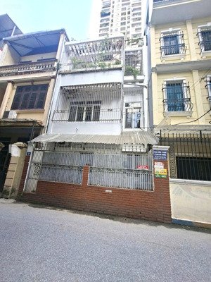 duy nhất! nhà cầu giấy, 54m mt 5.5m, phân lô, ô tô đỗ! vị trí vàng kinh doanh/vp, hơn 20 tỷ! [874]