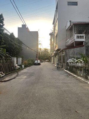 bán đất mặt ngõ ô tô tránh - đông ngạc - dt 40m - giá 8,8 tỷ còn thương lượng