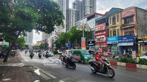 em bán nhà vạn phúc lô góc dt 40m2; 4 tầng; mặt tiền lý tưởng; nhỉnh 8 ty