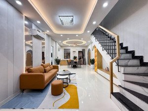 ngay phố ẩm thực vạn kiếp, 55m2 phú nhuận hxh 4m shr, khu vực buôn bán sầm uất