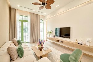 bán căn f7.155 giá chỉ 6.4 tỷ rẻ nhất tại phân khu flora aveneu dự án sun urban city
