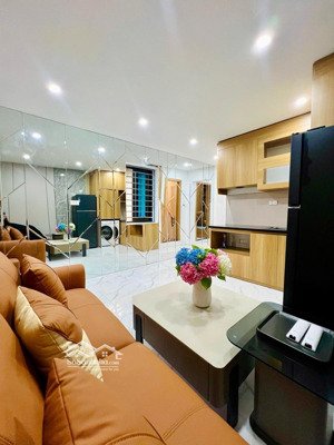 bán nhà cực thoáng 85 m2 tập thể đài truyền hình phố đại la chỉ 3,9 tỷ sổ đỏ hbt lô góc ô tô đỗ .