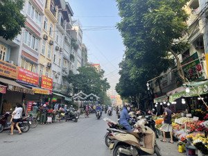 gia đình cần bán gấp nhà phố ngô thì nhậm, kinh doanh, vỉa hè, ô tô, 60m2, 4 tầng, chỉ 18 tỷ