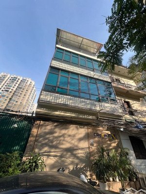 quá hot! trung kính: 42m x 4 tầng mới - mặt tiền 6.3m khủng, vỉa hè kinh doanh