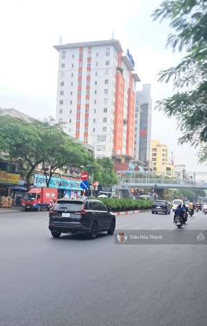 mảnh đất đầu tư ngọc lâm - long biên. 200m - mt siêu khủng ~ 7m . kinh doanh bất chấp. 2 mặt phố.